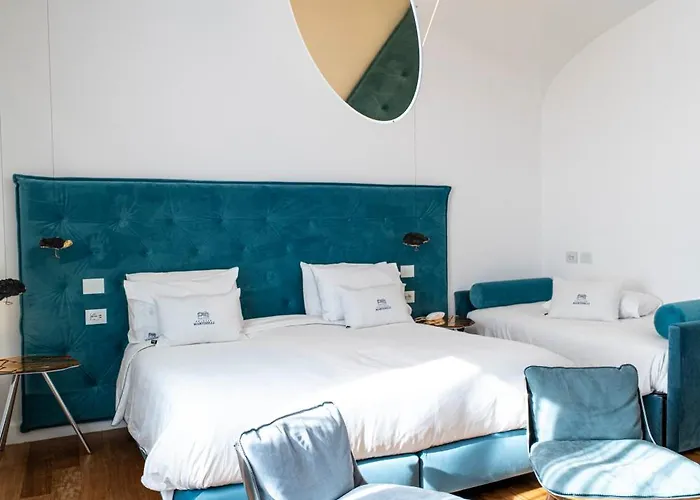 Palazzo Martinelli 4* 索伦托