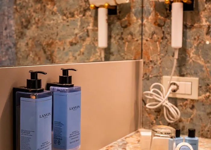 Palazzo Martinelli 4*